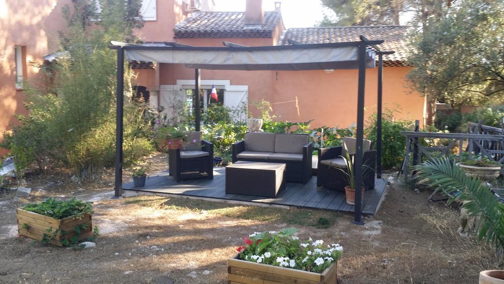 Appartement Pinede Man Yelle Sanary-sur-Mer Exterior photo